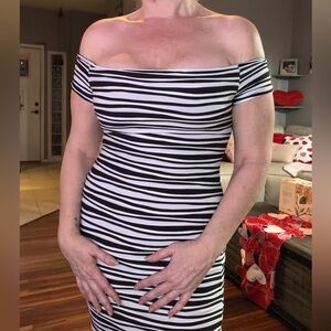 Rare Find Wet Seal BodyCon Bandage Dress Black and White Small